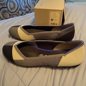 Rothy’s black captoe flats size 9.5